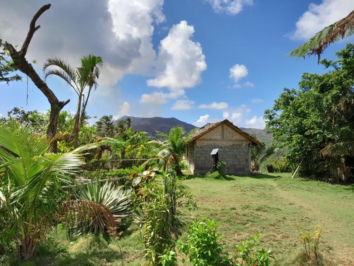 Castle Tree House And Bungalow White Sands Eksteriør bilde