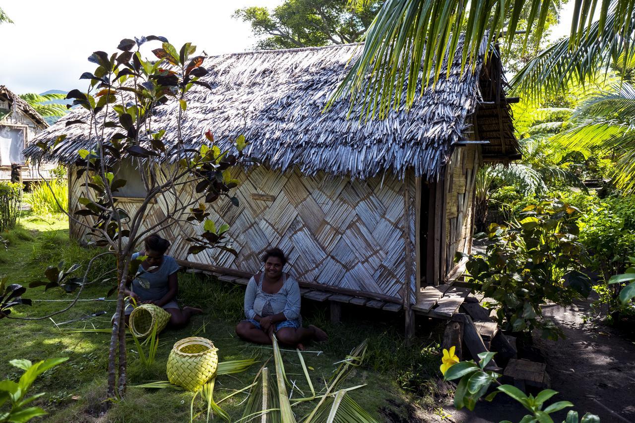 Castle Tree House And Bungalow White Sands Eksteriør bilde